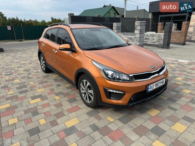 Оранжевый Киа Рио, объемом двигателя 1.59 л и пробегом 83 тыс. км за 13500 $, фото 1 на Automoto.ua
