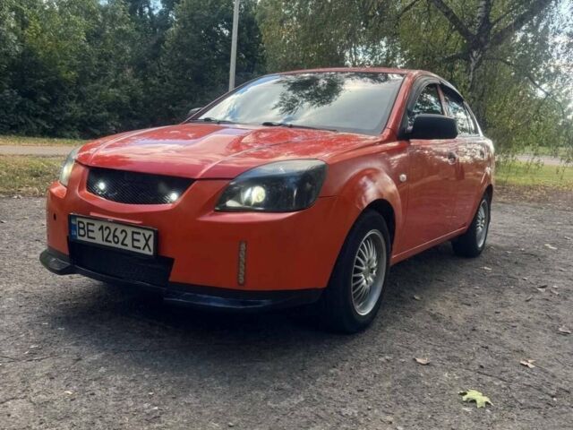 Оранжевый Киа Рио, объемом двигателя 1.4 л и пробегом 235 тыс. км за 4100 $, фото 6 на Automoto.ua