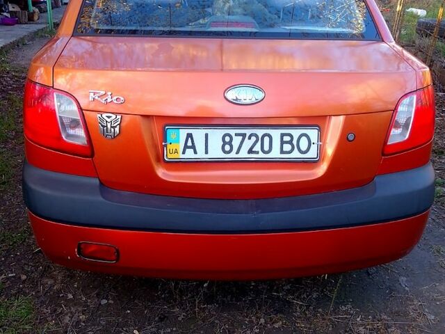 Оранжевый Киа Рио, объемом двигателя 1.4 л и пробегом 0 тыс. км за 3600 $, фото 3 на Automoto.ua