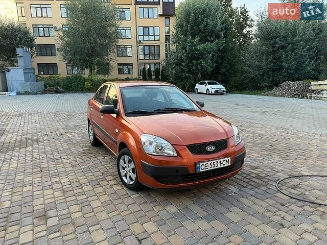 Оранжевый Киа Рио, объемом двигателя 1.4 л и пробегом 186 тыс. км за 4300 $, фото 9 на Automoto.ua