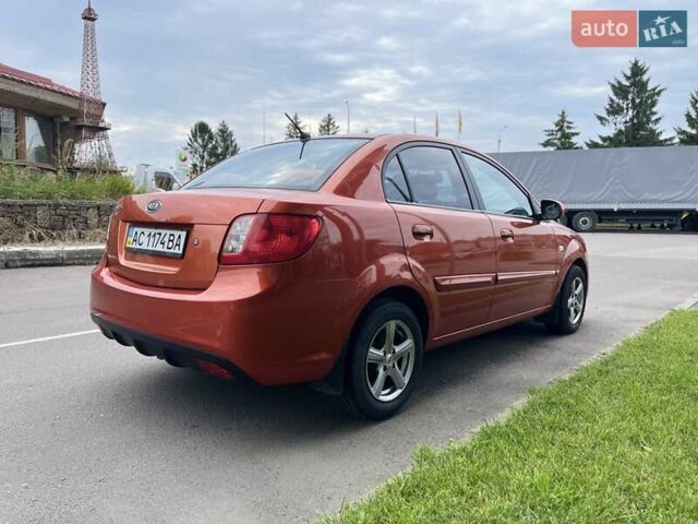 Оранжевый Киа Рио, объемом двигателя 0 л и пробегом 123 тыс. км за 4500 $, фото 5 на Automoto.ua