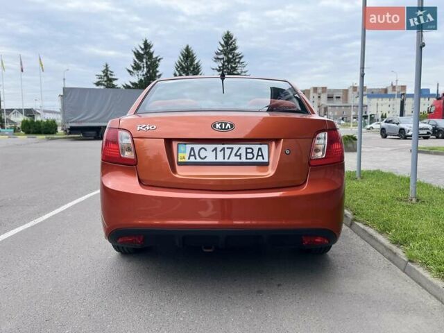 Оранжевый Киа Рио, объемом двигателя 0 л и пробегом 123 тыс. км за 4500 $, фото 4 на Automoto.ua
