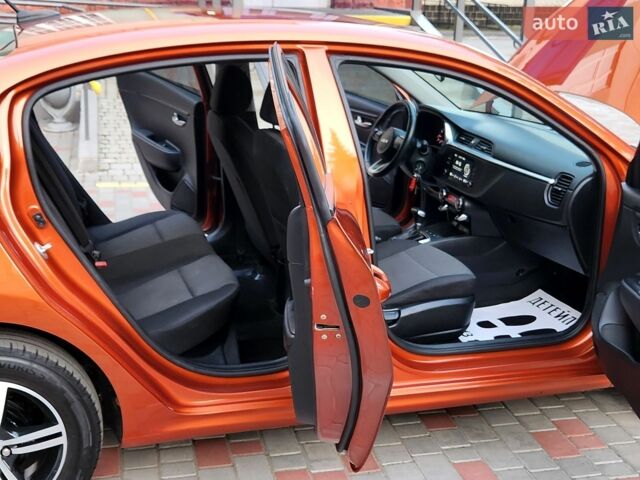 Оранжевый Киа Рио, объемом двигателя 1.59 л и пробегом 43 тыс. км за 14700 $, фото 39 на Automoto.ua