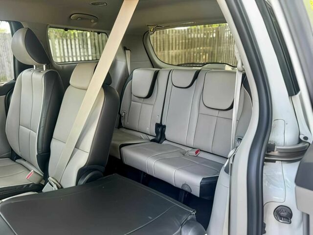 Киа Седона 2019 в Днепре (Днепропетровске) на Automoto.ua Белый Киа Седона, объемом двигателя 3.3 л и пробегом 43 тыс. км за 3000 $, фото 12 на Automoto.ua