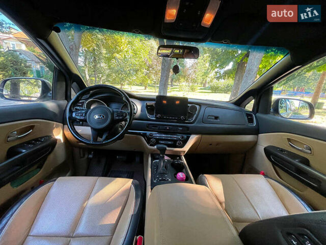 Бежевый Киа Седона, объемом двигателя 3.3 л и пробегом 130 тыс. км за 16690 $, фото 19 на Automoto.ua