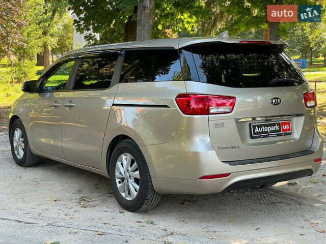 Бежевый Киа Седона, объемом двигателя 3.3 л и пробегом 130 тыс. км за 16690 $, фото 13 на Automoto.ua