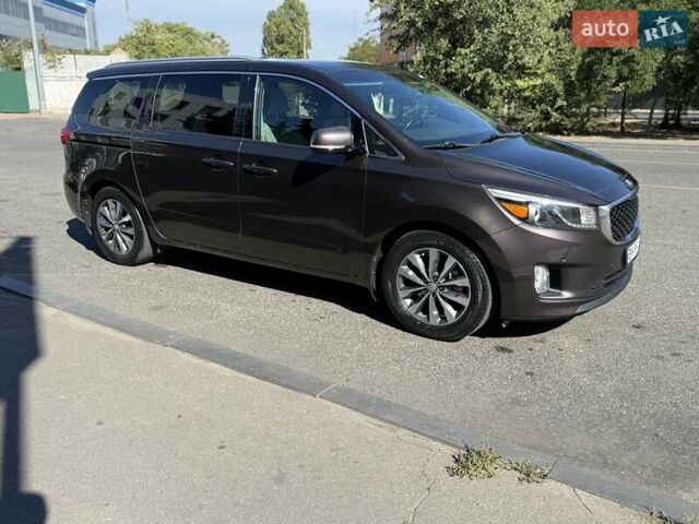 Коричневий Кіа Седона, об'ємом двигуна 3.34 л та пробігом 65 тис. км за 18500 $, фото 35 на Automoto.ua