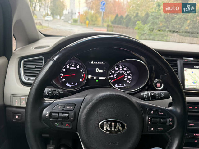 Коричневый Киа Седона, объемом двигателя 3.34 л и пробегом 108 тыс. км за 17000 $, фото 10 на Automoto.ua