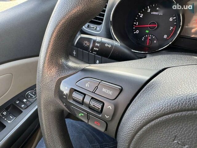 Киа Седона, объемом двигателя 3.3 л и пробегом 177 тыс. км за 14990 $, фото 27 на Automoto.ua