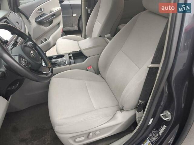 Синій Кіа Седона, об'ємом двигуна 3.34 л та пробігом 230 тис. км за 14000 $, фото 22 на Automoto.ua