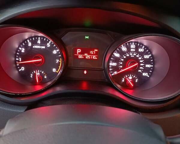 Синій Кіа Седона, об'ємом двигуна 3.34 л та пробігом 200 тис. км за 12500 $, фото 8 на Automoto.ua