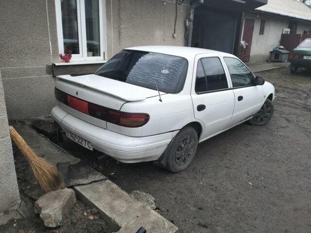 Белый Киа Сефия, объемом двигателя 0 л и пробегом 288 тыс. км за 500 $, фото 2 на Automoto.ua