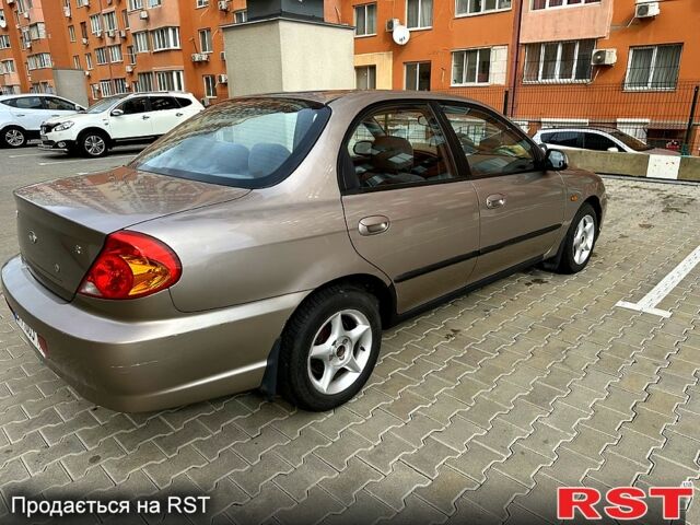 Бежевий Кіа Сефія, об'ємом двигуна 1.6 л та пробігом 0 тис. км за 4500 $, фото 2 на Automoto.ua