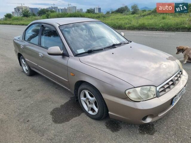 Бежевый Киа Сефия, объемом двигателя 1.6 л и пробегом 202 тыс. км за 2500 $, фото 5 на Automoto.ua