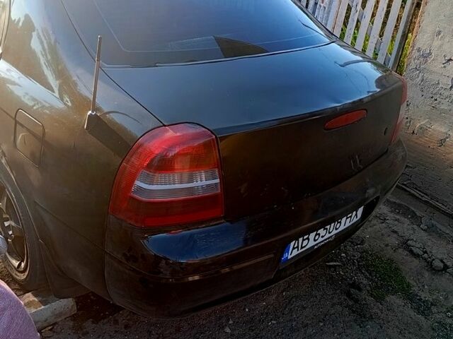 Чорний Кіа Сефія, об'ємом двигуна 1.5 л та пробігом 0 тис. км за 1550 $, фото 7 на Automoto.ua