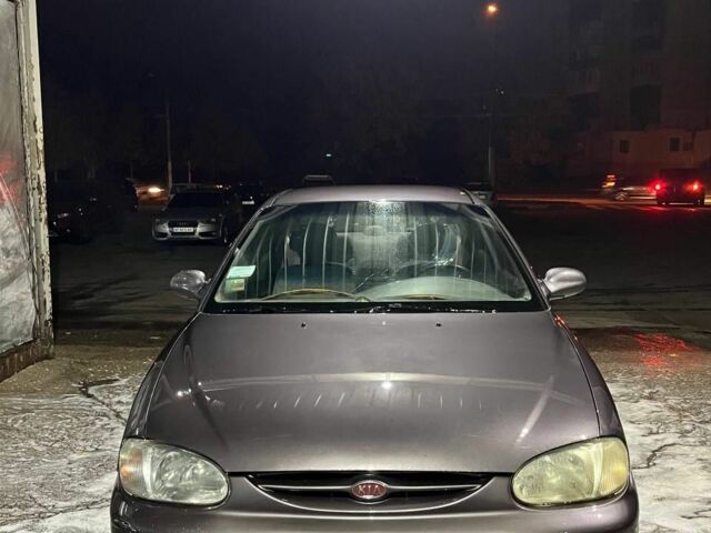 Фиолетовый Киа Сефия, объемом двигателя 1.5 л и пробегом 300 тыс. км за 2680 $, фото 1 на Automoto.ua