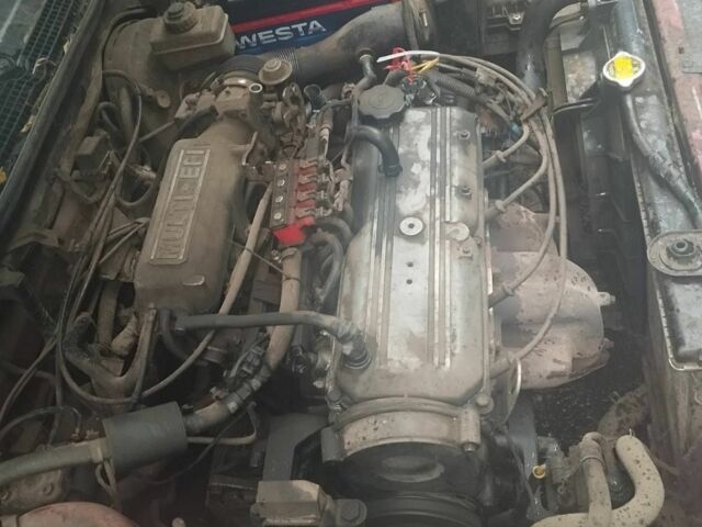 Красный Киа Сефия, объемом двигателя 1.5 л и пробегом 255 тыс. км за 1000 $, фото 3 на Automoto.ua