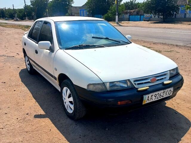 Киа Сефия, объемом двигателя 1.6 л и пробегом 263 тыс. км за 850 $, фото 1 на Automoto.ua