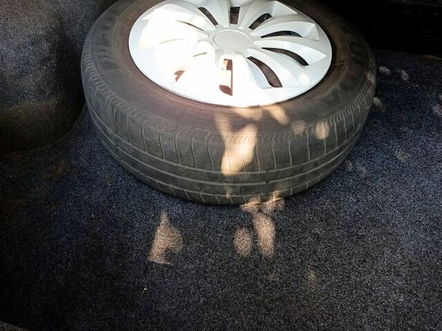 Киа Сефия 1998 в Киеве на Automoto.ua Киа Сефия, объемом двигателя 1.5 л и пробегом 269 тыс. км за 1299 $, фото 6 на Automoto.ua