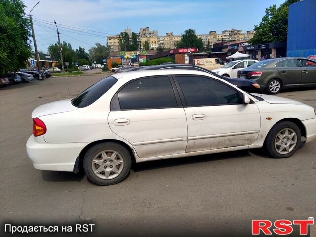 Киа Сефия, объемом двигателя 1.6 л и пробегом 400 тыс. км за 1700 $, фото 3 на Automoto.ua