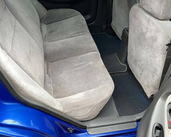 Синий Киа Сефия, объемом двигателя 1.8 л и пробегом 248 тыс. км за 3200 $, фото 11 на Automoto.ua