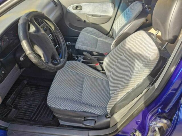 Синий Киа Сефия, объемом двигателя 1.5 л и пробегом 659 тыс. км за 1890 $, фото 11 на Automoto.ua