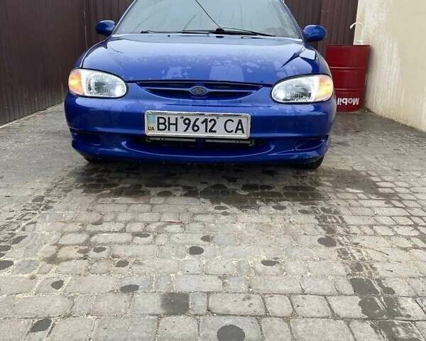 Синий Киа Сефия, объемом двигателя 1.8 л и пробегом 248 тыс. км за 3200 $, фото 5 на Automoto.ua