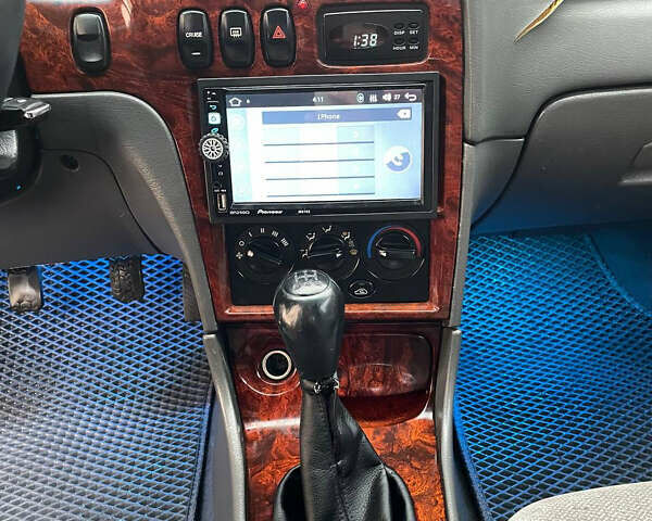 Синий Киа Сефия, объемом двигателя 1.8 л и пробегом 248 тыс. км за 3200 $, фото 12 на Automoto.ua