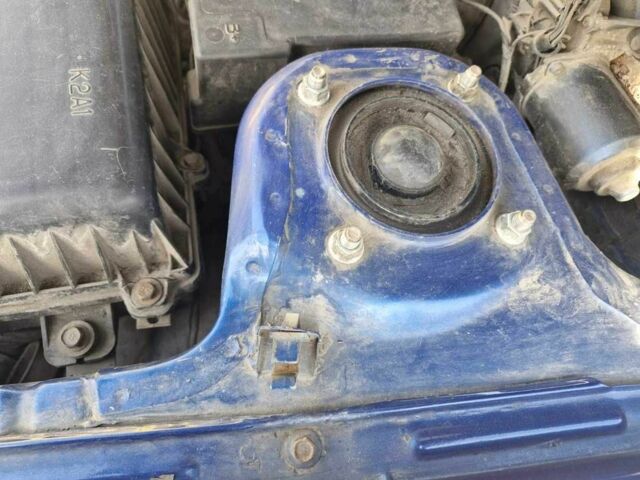 Синий Киа Сефия, объемом двигателя 1.5 л и пробегом 659 тыс. км за 1890 $, фото 16 на Automoto.ua