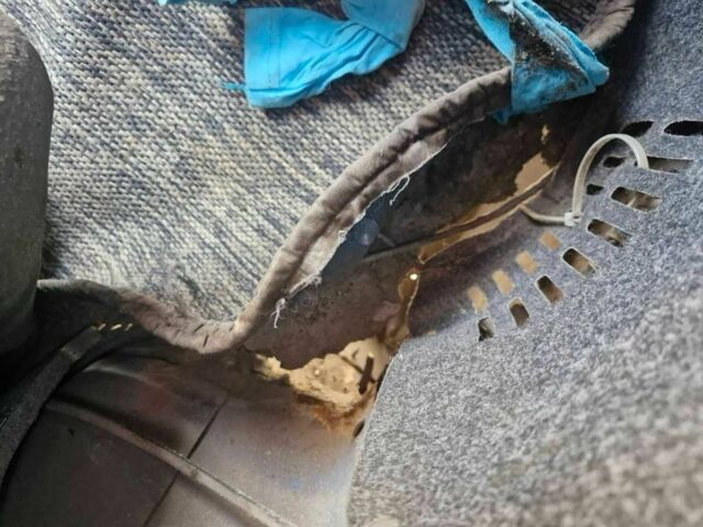 Синий Киа Сефия, объемом двигателя 1.5 л и пробегом 659 тыс. км за 1890 $, фото 7 на Automoto.ua