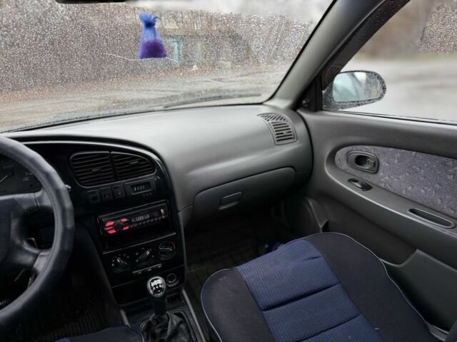 Синій Кіа Сефія, об'ємом двигуна 1.8 л та пробігом 285 тис. км за 2500 $, фото 9 на Automoto.ua