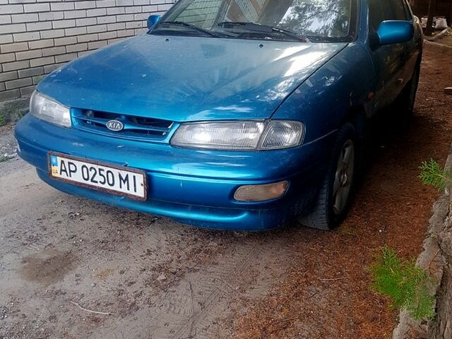 Синий Киа Сефия, объемом двигателя 1.5 л и пробегом 200 тыс. км за 1300 $, фото 1 на Automoto.ua