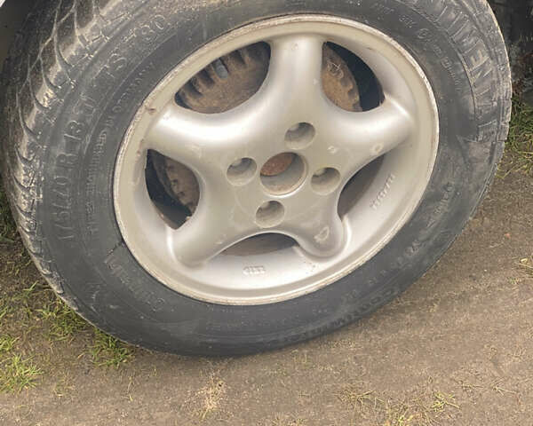 Зеленый Киа Сефия, объемом двигателя 1.6 л и пробегом 320 тыс. км за 870 $, фото 6 на Automoto.ua