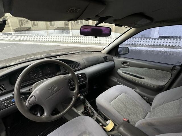 Зеленый Киа Сефия, объемом двигателя 1.6 л и пробегом 320 тыс. км за 1001 $, фото 6 на Automoto.ua