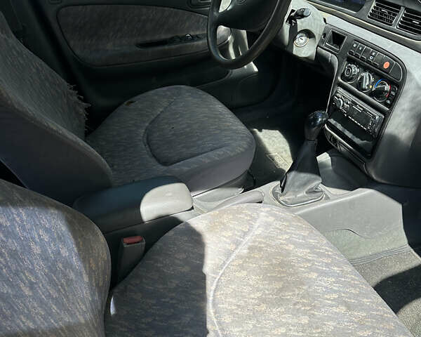 Зелений Кіа Сефія, об'ємом двигуна 1.5 л та пробігом 333 тис. км за 1300 $, фото 4 на Automoto.ua