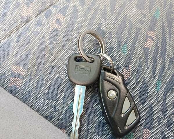 Зелений Кіа Сефія, об'ємом двигуна 1.5 л та пробігом 269 тис. км за 1299 $, фото 30 на Automoto.ua