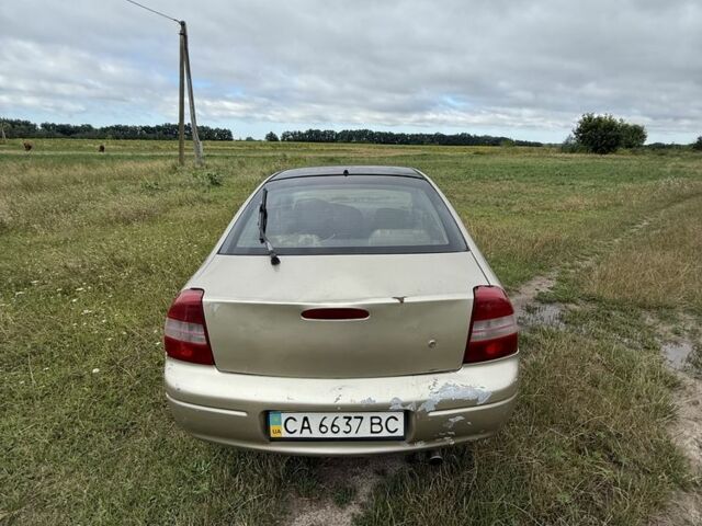 Бежевый Киа Шума, объемом двигателя 1.5 л и пробегом 3 тыс. км за 1500 $, фото 2 на Automoto.ua
