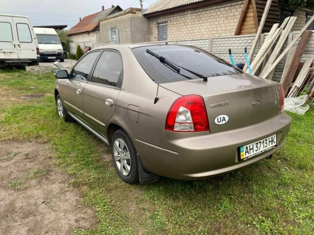 Бежевый Киа Шума, объемом двигателя 1.6 л и пробегом 2 тыс. км за 2800 $, фото 3 на Automoto.ua