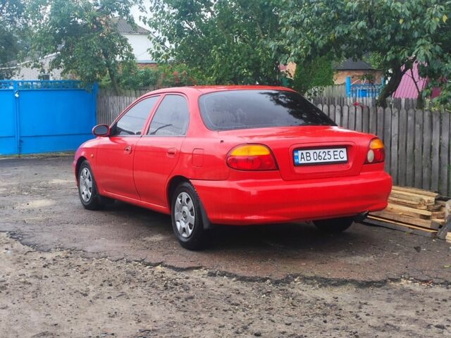 Червоний Кіа Шума, об'ємом двигуна 1.5 л та пробігом 1 тис. км за 1850 $, фото 5 на Automoto.ua