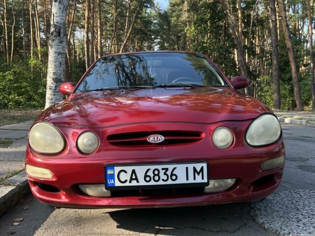 Красный Киа Шума, объемом двигателя 1.5 л и пробегом 215 тыс. км за 1700 $, фото 10 на Automoto.ua