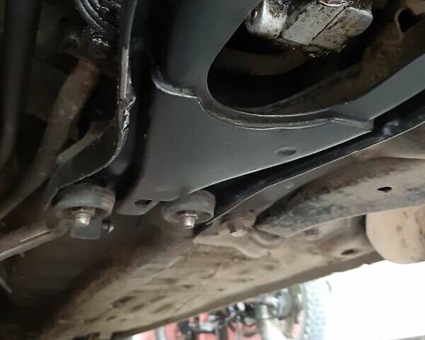 Сірий Кіа Шума, об'ємом двигуна 1.5 л та пробігом 240 тис. км за 2050 $, фото 6 на Automoto.ua