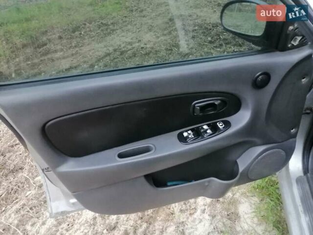 Серый Киа Шума, объемом двигателя 1.59 л и пробегом 430 тыс. км за 1200 $, фото 11 на Automoto.ua