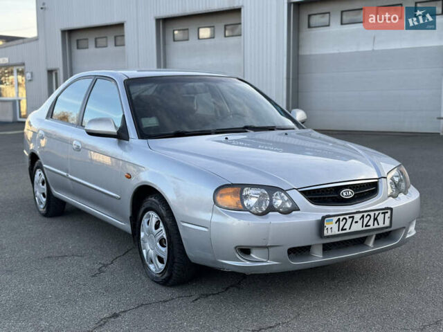 Сірий Кіа Шума, об'ємом двигуна 1.6 л та пробігом 160 тис. км за 3200 $, фото 1 на Automoto.ua