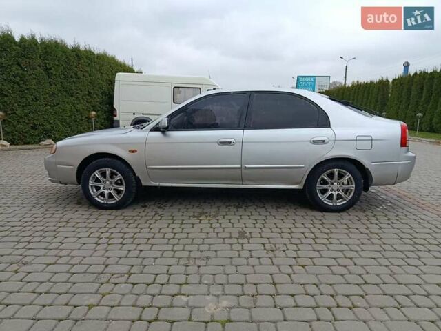 Серый Киа Шума, объемом двигателя 1.6 л и пробегом 300 тыс. км за 2499 $, фото 4 на Automoto.ua