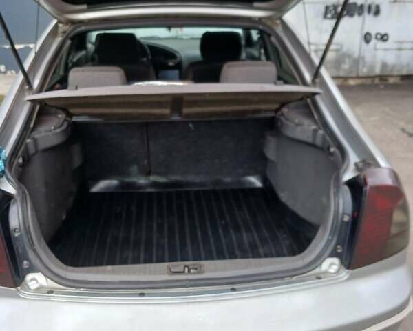 Сірий Кіа Шума, об'ємом двигуна 1.59 л та пробігом 239 тис. км за 1600 $, фото 5 на Automoto.ua