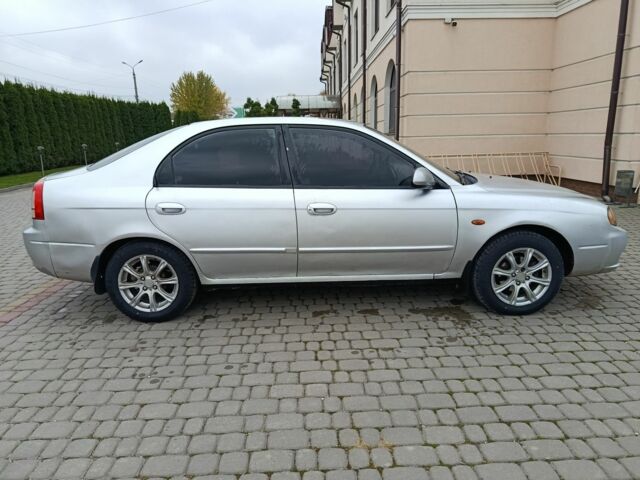 Сірий Кіа Шума, об'ємом двигуна 1.6 л та пробігом 300 тис. км за 2700 $, фото 3 на Automoto.ua