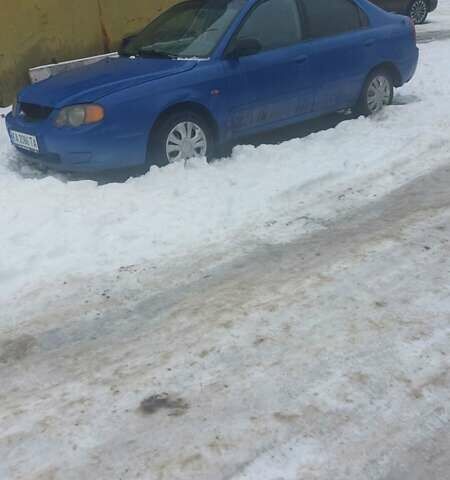 Синий Киа Шума, объемом двигателя 1.6 л и пробегом 300 тыс. км за 950 $, фото 3 на Automoto.ua