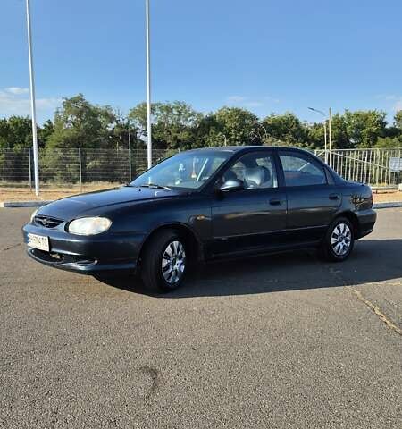 Зеленый Киа Шума, объемом двигателя 1.5 л и пробегом 328 тыс. км за 2000 $, фото 3 на Automoto.ua