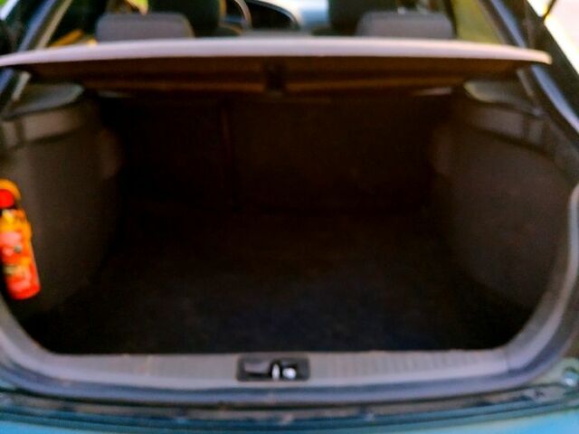 Киа Шума 2003 в Новой Одессе на Automoto.ua Зеленый Киа Шума, объемом двигателя 1.6 л и пробегом 250 тыс. км за 1950 $, фото 6 на Automoto.ua