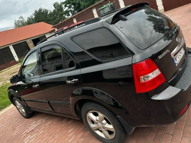 Белый Киа Соренто, объемом двигателя 0 л и пробегом 202 тыс. км за 3050 $, фото 1 на Automoto.ua